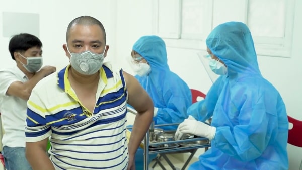 Bệnh viện Mắt Hồng Sơn chung tay cùng ngành y tế đẩy lùi dịch bệnh Covid-19